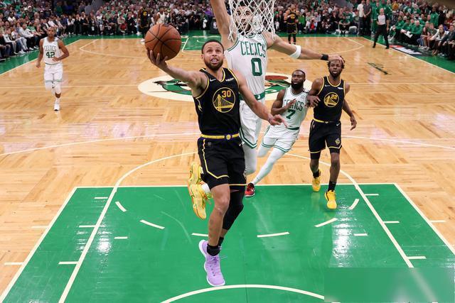 随着中国男篮87-78沙特，球迷认清3个事实，这水平夺冠有困难